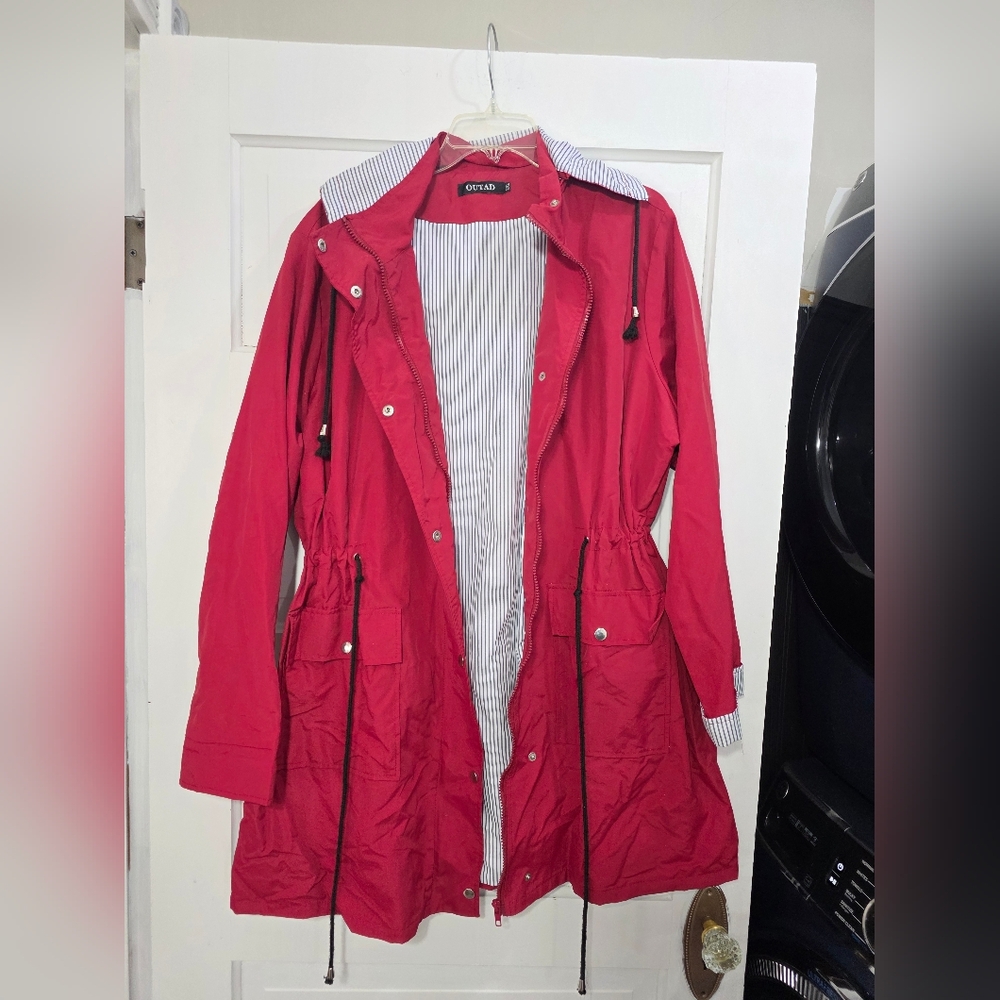 Source Unknown Red Utility Jacket With Striped Co… - image 3